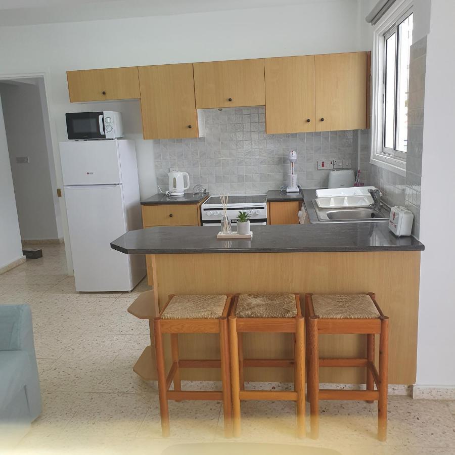 G&E Harbour Apartments Lachi Esterno foto