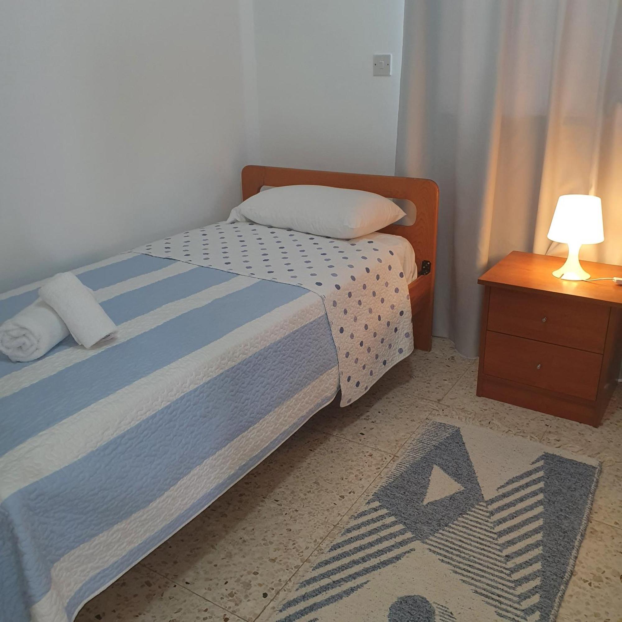 G&E Harbour Apartments Lachi Esterno foto