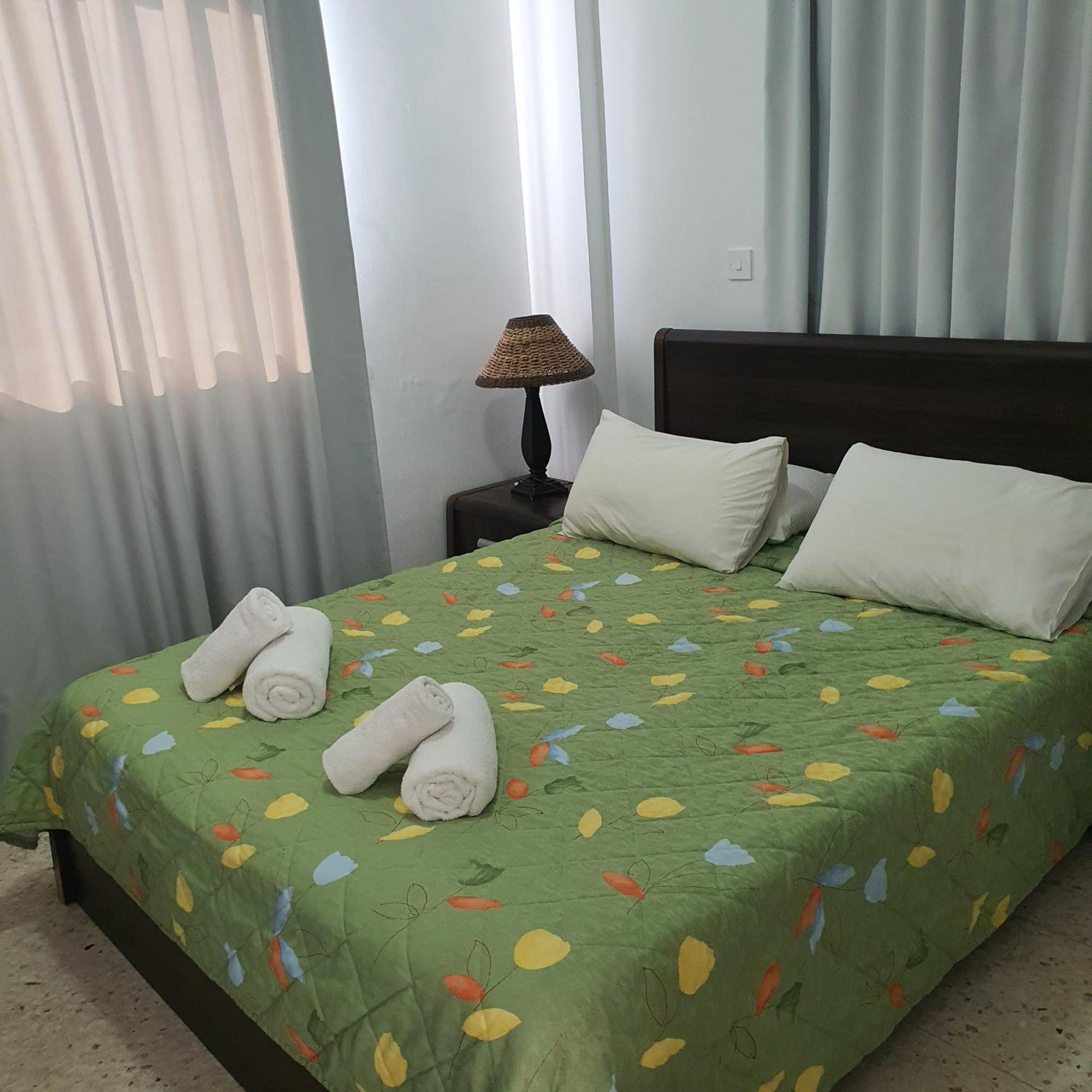 G&E Harbour Apartments Lachi Esterno foto