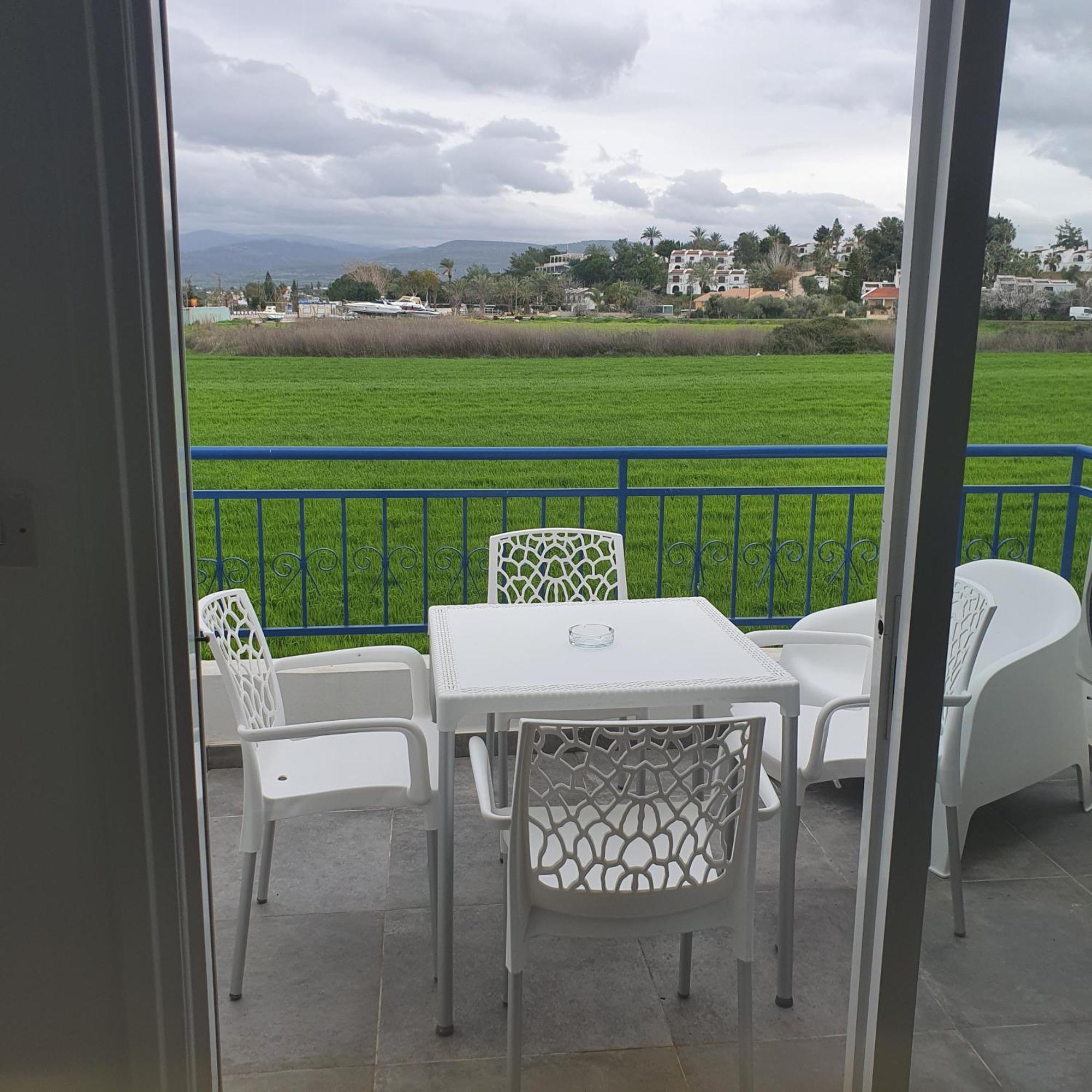 G&E Harbour Apartments Lachi Esterno foto