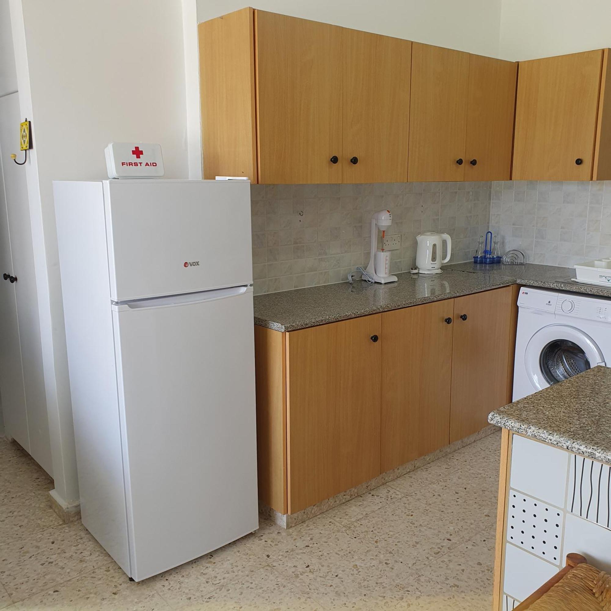 G&E Harbour Apartments Lachi Esterno foto