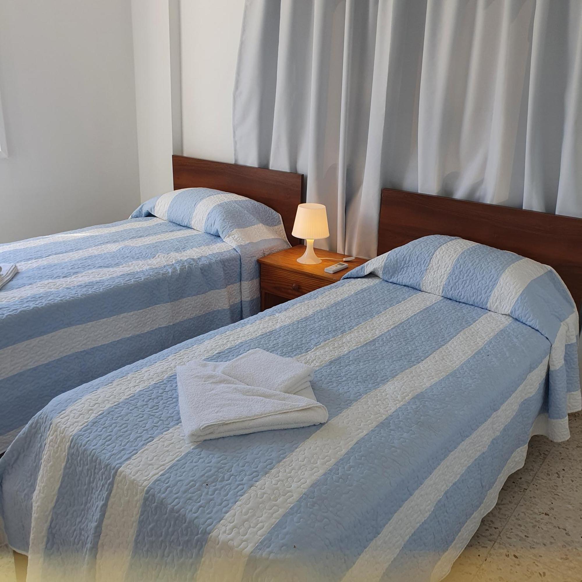G&E Harbour Apartments Lachi Esterno foto